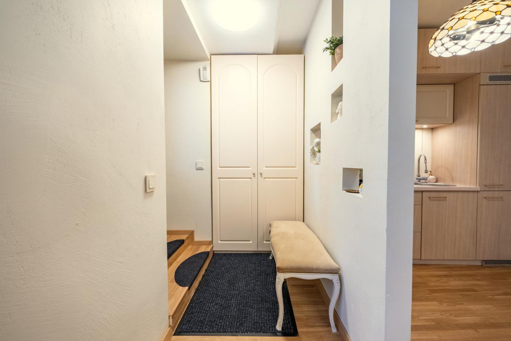 Cozy Roomita