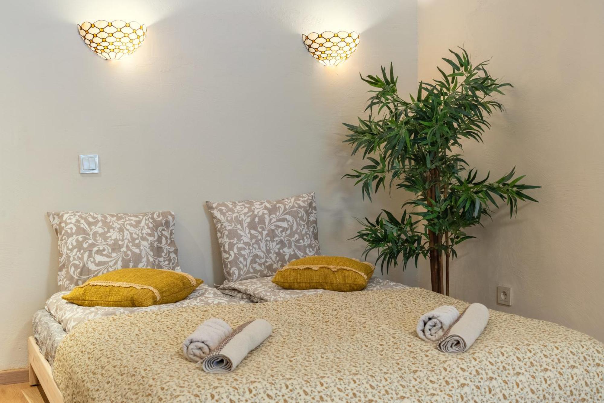 Cozy Roomita